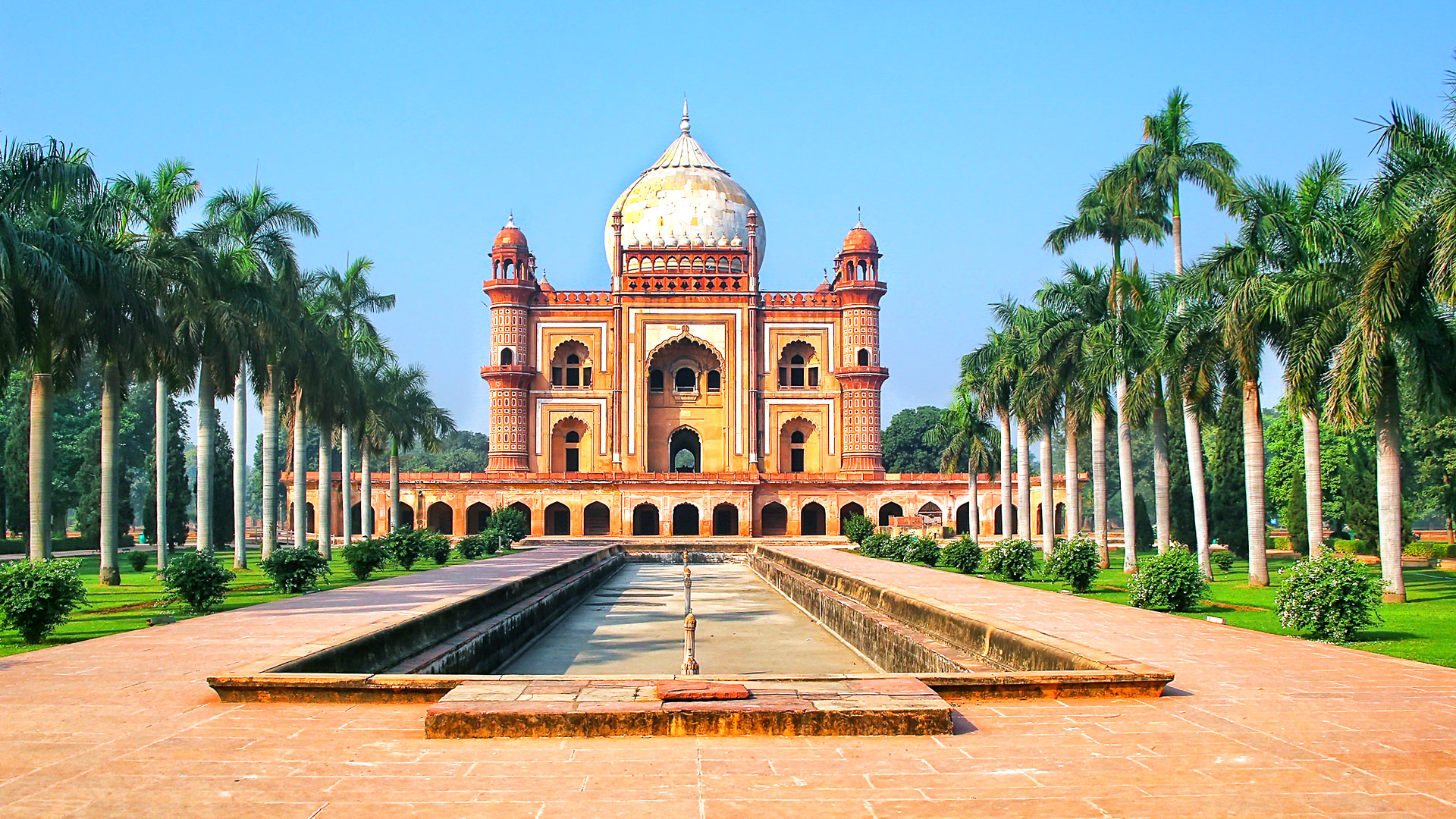 Travel to Delhi