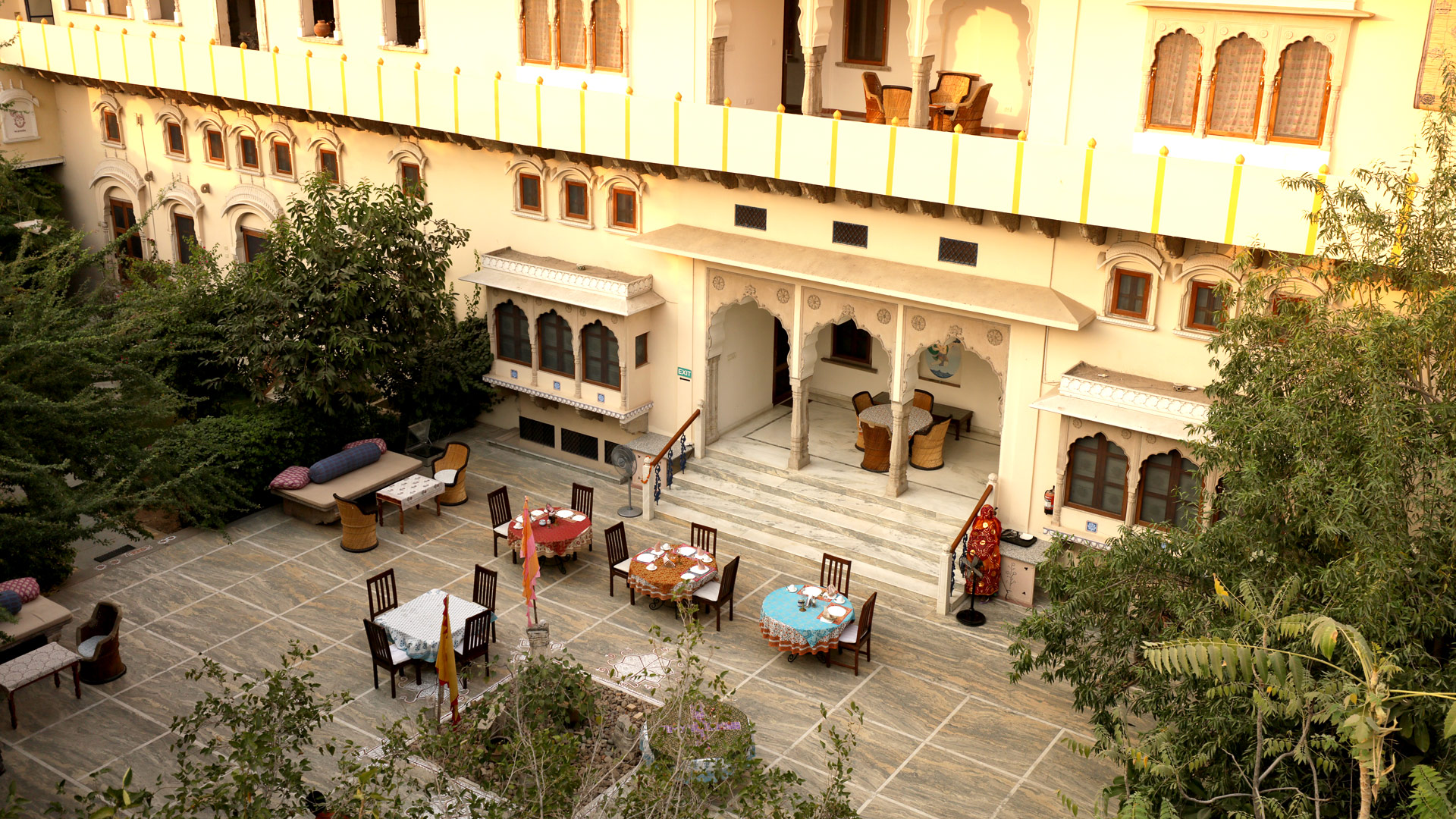 Dera Mandawa