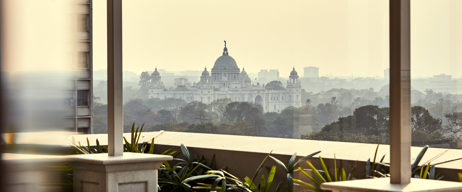 is a grand colonial city in the east of India