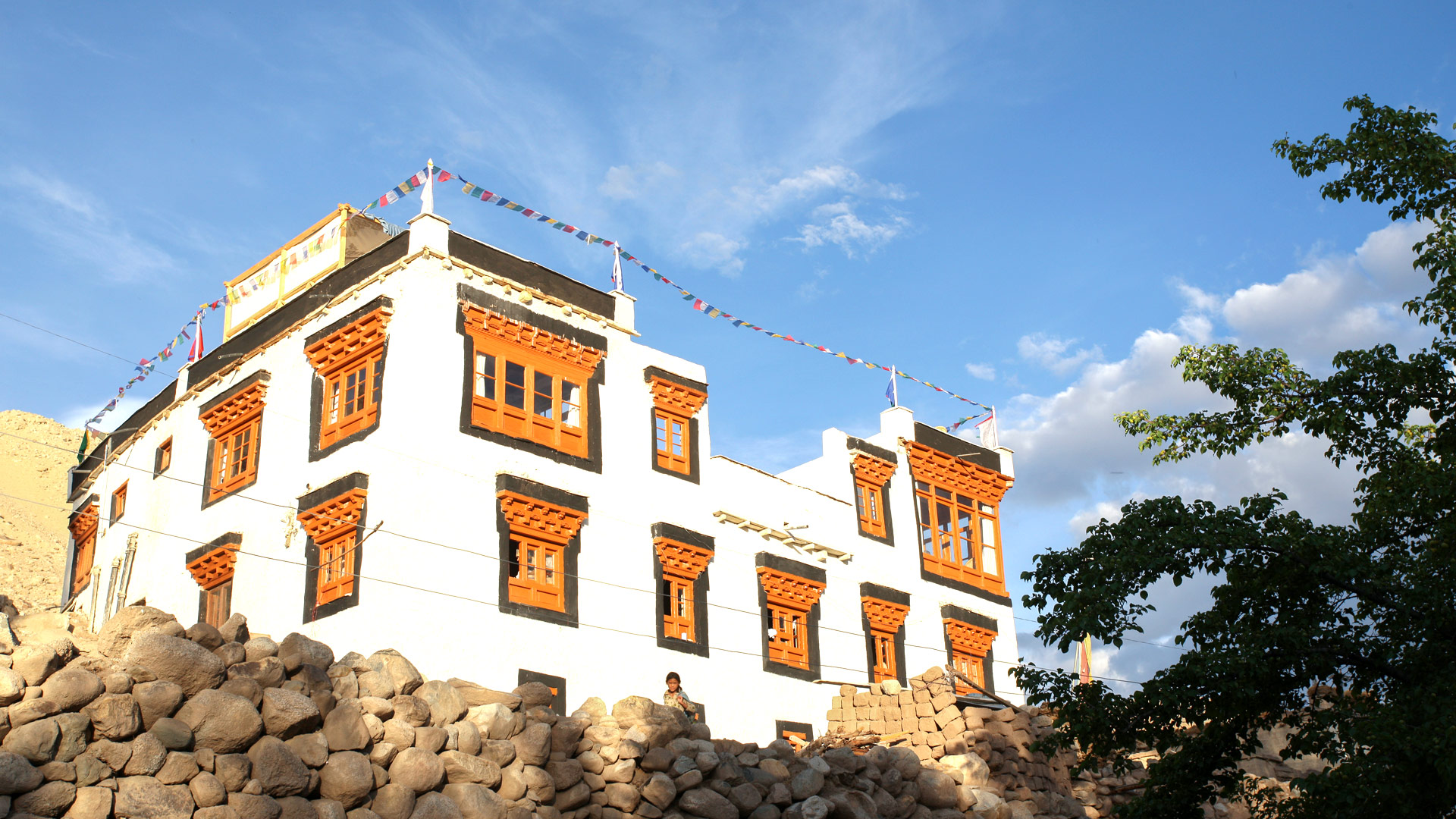 Shakti Nimoo House