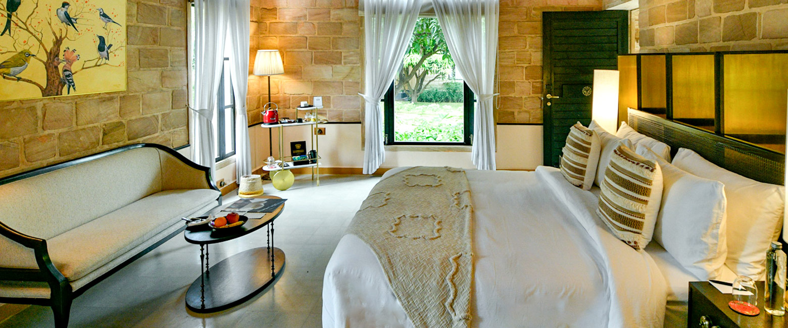 is an upmarket lodge in the Sasan Gir area 