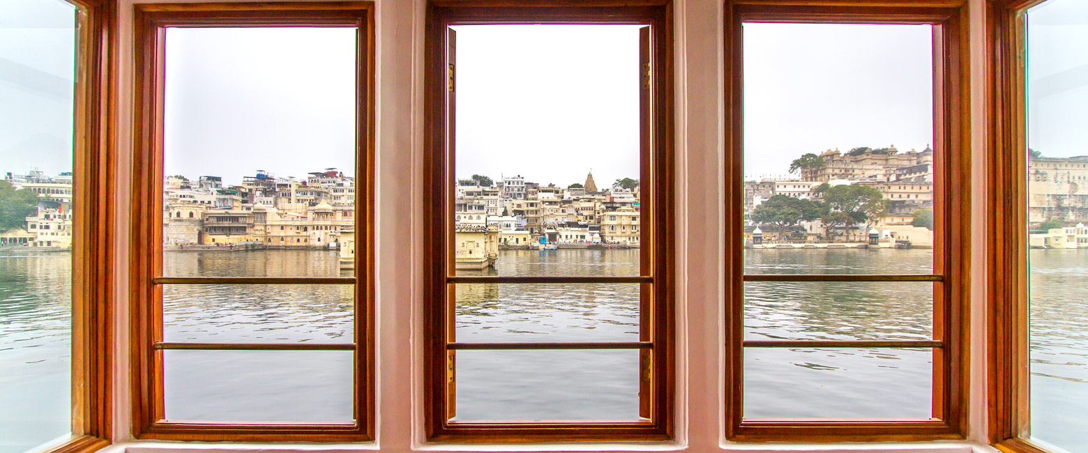 let us know your thoughts about India and we will help you create the perfect safari 