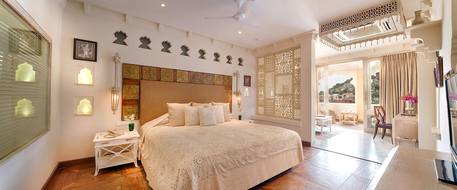 is a characterful hotel between Jodhpur and Udaipur