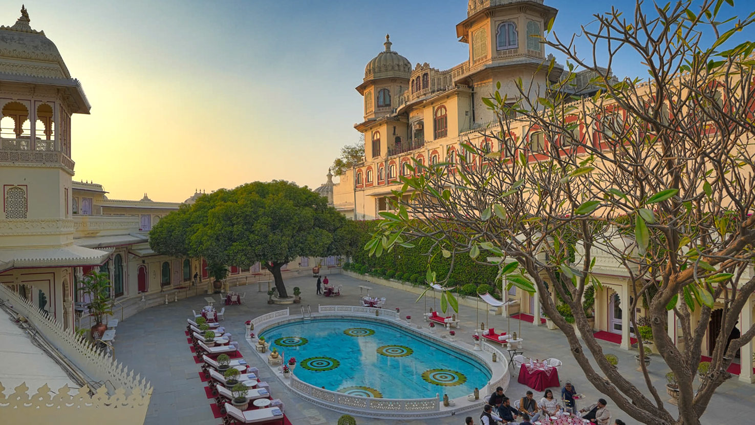 Shiv Niwas Palace
