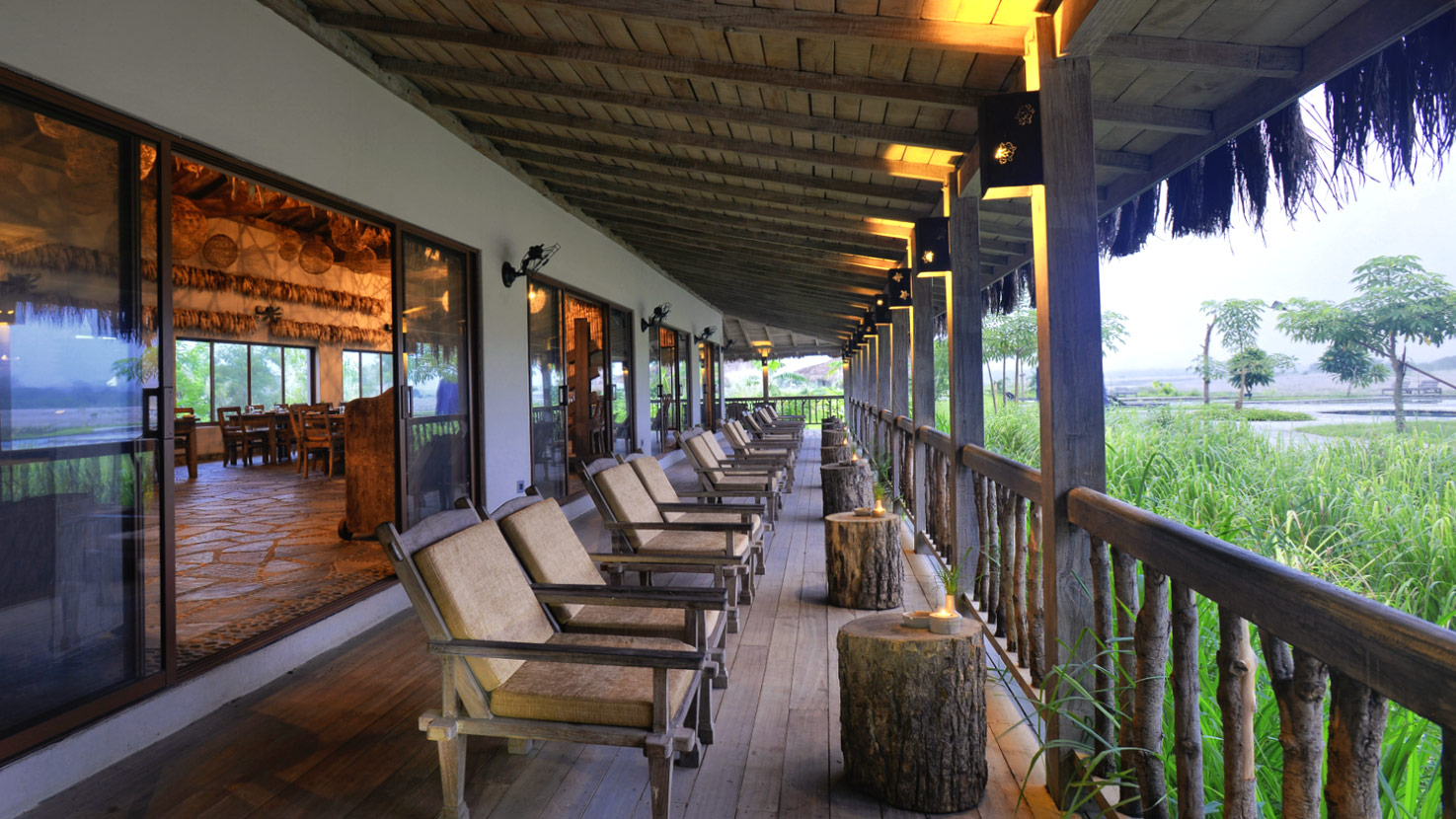 Barahi Jungle Lodge