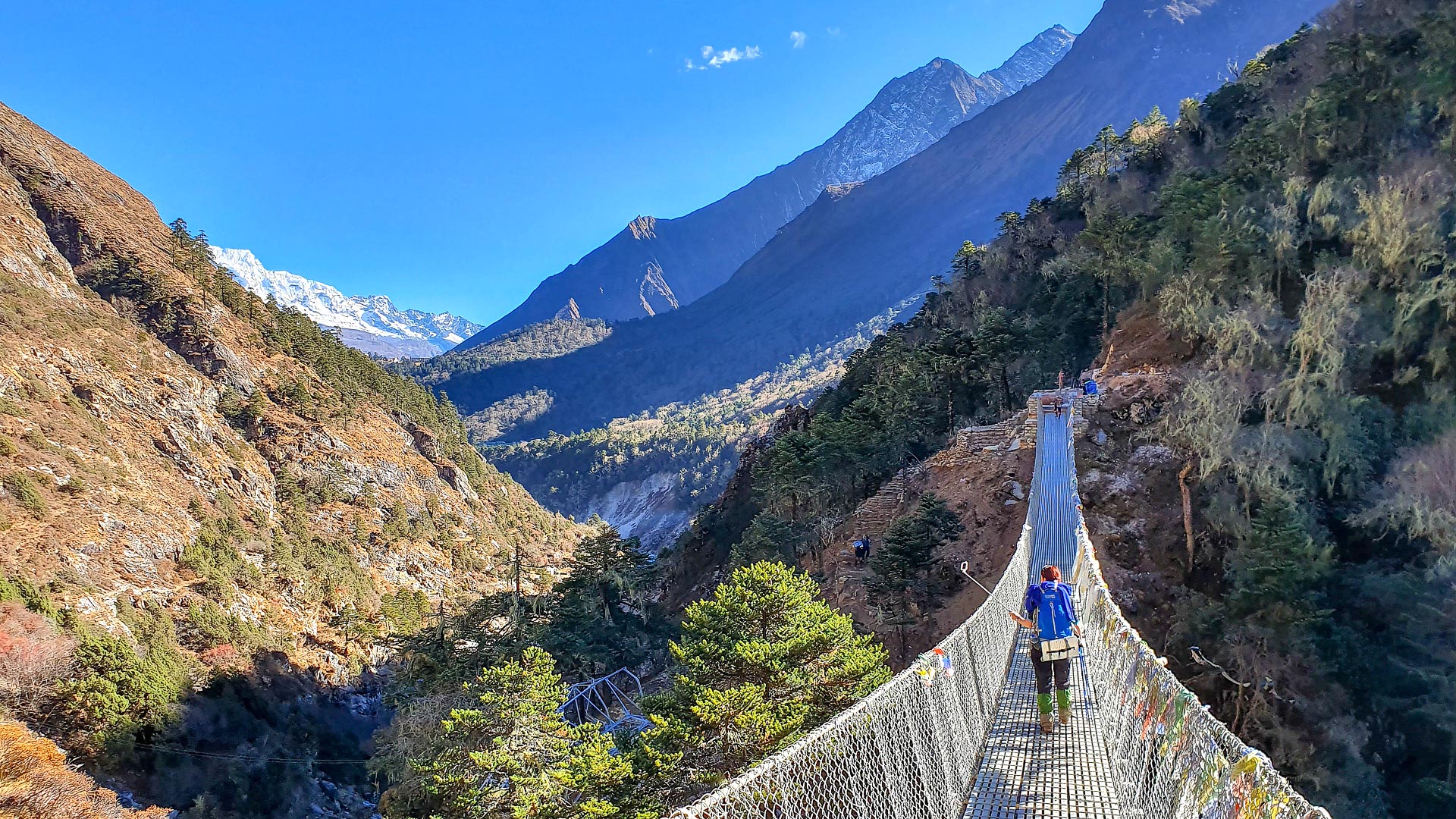 Ama Dablam Base Camp 11S