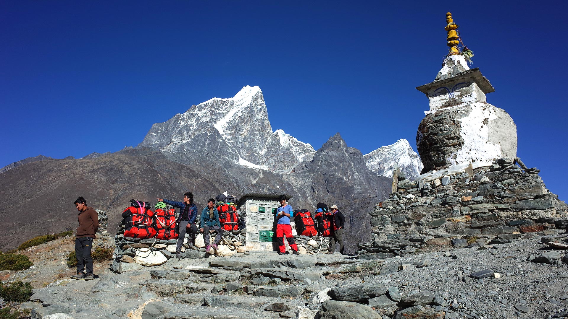 YMH Dingboche