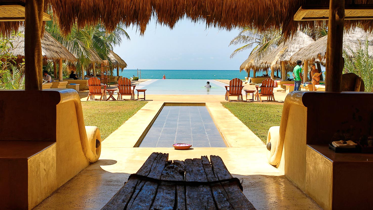 Bar Reef Resort