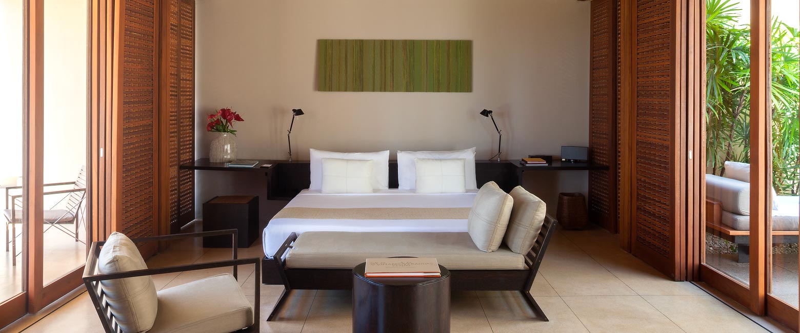 is a high quality lodge on the Tangalle coastline